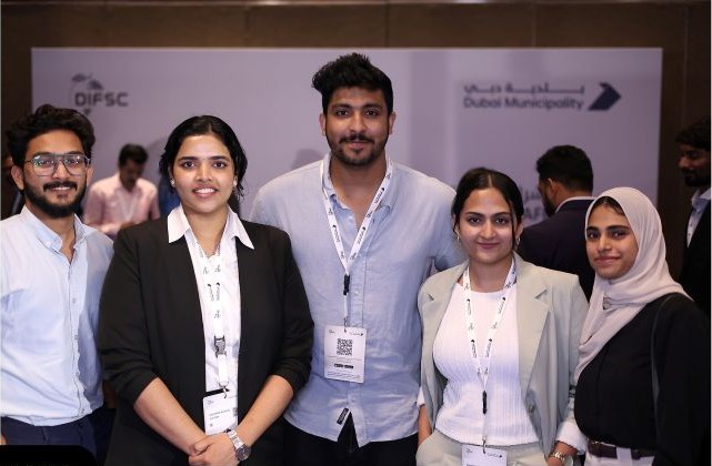 image of people networking